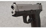 Smith & Wesson ~ Model M&P 40 ~ Semi Auto Pistol ~ .40 S&W - 7 of 7