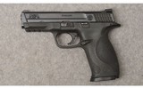 Smith & Wesson ~ Model M&P 40 ~ Semi Auto Pistol ~ .40 S&W - 2 of 7