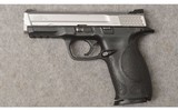 Smith & Wesson ~ Model M&P 40 ~ Semi Auto Pistol ~ .40 S&W - 2 of 7