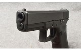 Glock ~ Model 22 Gen4 ~ Semi Auto Pistol ~ .40 S&W - 6 of 7