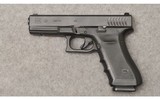 Glock ~ Model 22 ~ Semi Auto Pistol ~ .40 S&W - 2 of 7