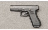 Glock ~ Model 22 ~ Semi Auto Pistol ~ .40 S&W - 2 of 7