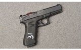Glock ~ Model 22 ~ Semi Auto Pistol ~ .40 S&W - 1 of 7