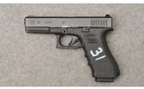 Glock ~ Model 22 ~ Semi Auto Pistol ~ .40 S&W - 2 of 7