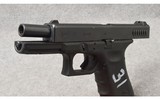 Glock ~ Model 22 ~ Semi Auto Pistol ~ .40 S&W - 3 of 7