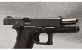 Glock ~ Model 22 ~ Semi Auto Pistol ~ .40 S&W - 3 of 7