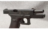 Glock ~ Model 22 ~ Semi Auto Pistol ~ .40 S&W - 4 of 7