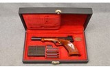 Browning Arms ~ Model Medalist ~ Semi Auto Pistol ~ .22 Long Rifle - 7 of 7