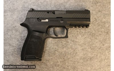 SIG Sauer ~ P320 ~ 9mm Luger