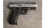 Smith & Wesson ~ M&P 40 ~ .40 S&W - 1 of 2