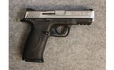 Smith & Wesson ~ M&P 40 ~ .40 S&W - 1 of 2