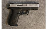 Smith & Wesson ~ M&P 40 ~ .40 S&W - 1 of 2