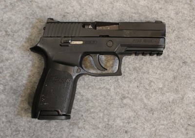 SIG Sauer ~ P250 ~ .40 S&W