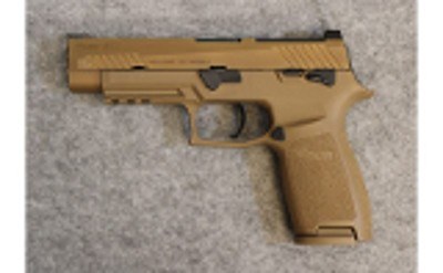 SIG Sauer ~ M17 ~ 9mm Luger