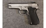 Smith & Wesson ~ 5946 ~ 9mm Luger - 1 of 1