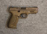 Smith & Wesson ~ M&P 9 ~ 9mm Luger - 1 of 2
