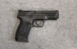 Smith & Wesson ~ M&P 9 ~ 9mm Luger - 1 of 3