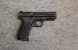 Smith & Wesson ~ M&P 9 ~ 9mm Luger - 1 of 3