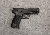 Smith & Wesson ~ M&P 9 ~ 9mm Luger - 1 of 3