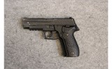 SIG Sauer ~ P226 ~ .40 S&W - 2 of 2 SIG Sauer ~ P226 ~ .40 S&W - 2 of 2