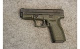 Springfield Armory XD-40 - 2 of 2