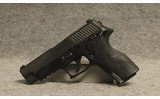 SIG SAUER ~ P226 ~ .40 S&W - 2 of 6