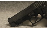 SIG SAUER ~ P226 ~ .40 S&W - 6 of 6