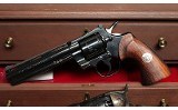 Colt ~ United States Bicentennial Three Revolver Set - Image 3 of 15