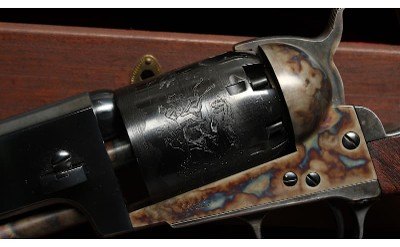 Colt ~ United States Bicentennial Three Revolver Set - Image 6 of 15
