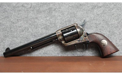 Colt ~ United States Bicentennial Three Revolver Set - Image 4 of 15