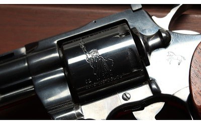 Colt ~ United States Bicentennial Three Revolver Set - Image 5 of 15