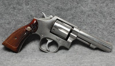 Smith & Wesson ~ 64-5 ~ .38 Special - Image 1 of 6
