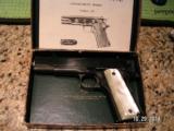 Colt 1911A1 Government 1950-1970 with- 1 of 6