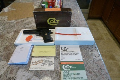 Rare Colt 1911 70 series Combat Governmentmodel .45 ,Beautiful Colt royal blue ,. Mint in box w/all paperwork test fired only - Image 1 of 15