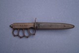 WW1 US Model 1918 LF&C Trench Knife with Original Scabbard - 2 of 9