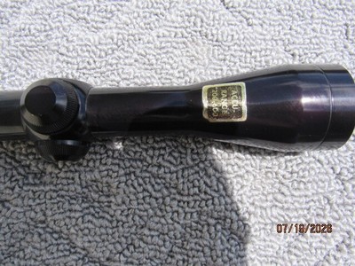 Redfield ACCU RANGE 200-600 3-9 Wide View- W/ German Style Post and Cross Hair - Image 3 of 9