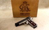 WILSON COMBAT CLASSIC 5" FULLSIZE, ACTUAL PICS, SMOKIN PRICE - 1 of 17