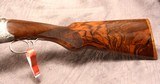 Caesar Guerini ** 28GA **Ellipse CURVE Edition, YES, THAT ONE!
MUST SEE WOOD - 3 of 19