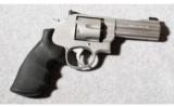 Smith & Wesson Jerry Miculek Edition
Model 625-8 .45 - 1 of 2