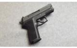 Sig Sauer P229 in .40 S&W - 1 of 2