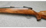 Weatherby Mark V in .300 Magnum - 5 of 7