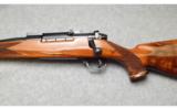 Weatherby Mark V in .240 WBY MAG - 5 of 7