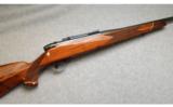 Weatherby Mark V in .240 WBY MAG - 1 of 7
