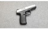 Smith & Wesson SD9VE in 9 MM - 1 of 2