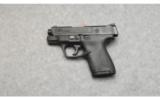 Smith & Wesson M&P40 Shield in .40 S&W - 2 of 2