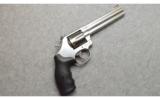 Smith & Wesson 686-6 in .357 Magnum - 1 of 2