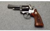 Smith & Wesson 19-5 in .357 Magnum - 2 of 2