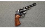 Smith & Wesson 29-2 in .44 Magnum - 1 of 4