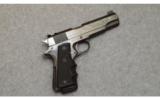 Smith & Wesson 1911 in .45 ACP - 1 of 6