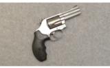 Smith & Wesson ~ 60-15 ~ .357 Magnum - 1 of 3